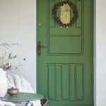 zielone drzwi wejściowe