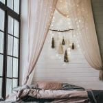 baldachim nad łóżkiem