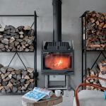 jasny dom na Dolnym Śląsku ogień w kozie