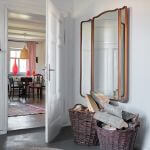 jasny dom na Dolnym Śląsku sień