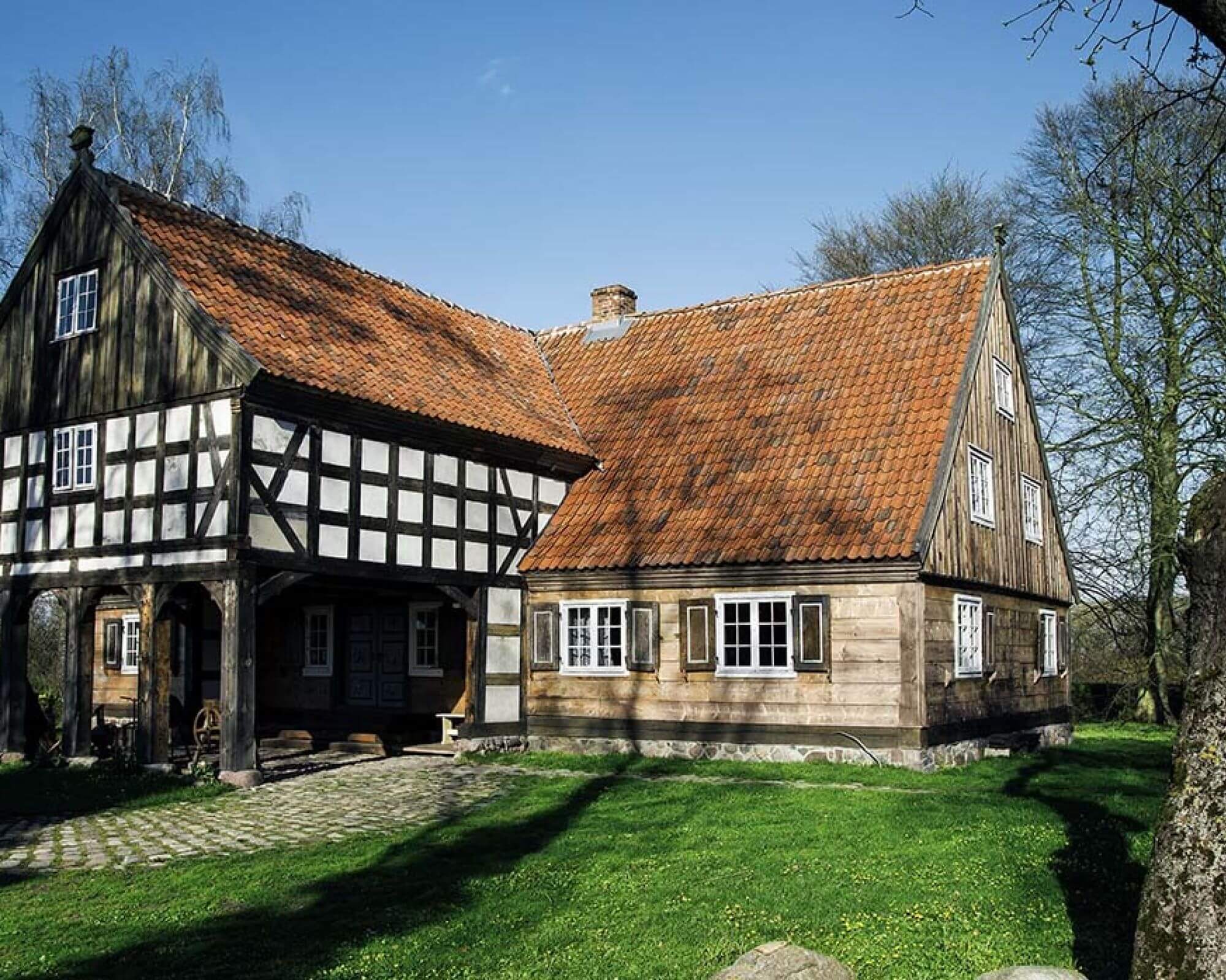 Mały Holender to wyjątkowa restauracja w starym domu podcieniowym. Poznasz tu wszystkie smaki Żuław