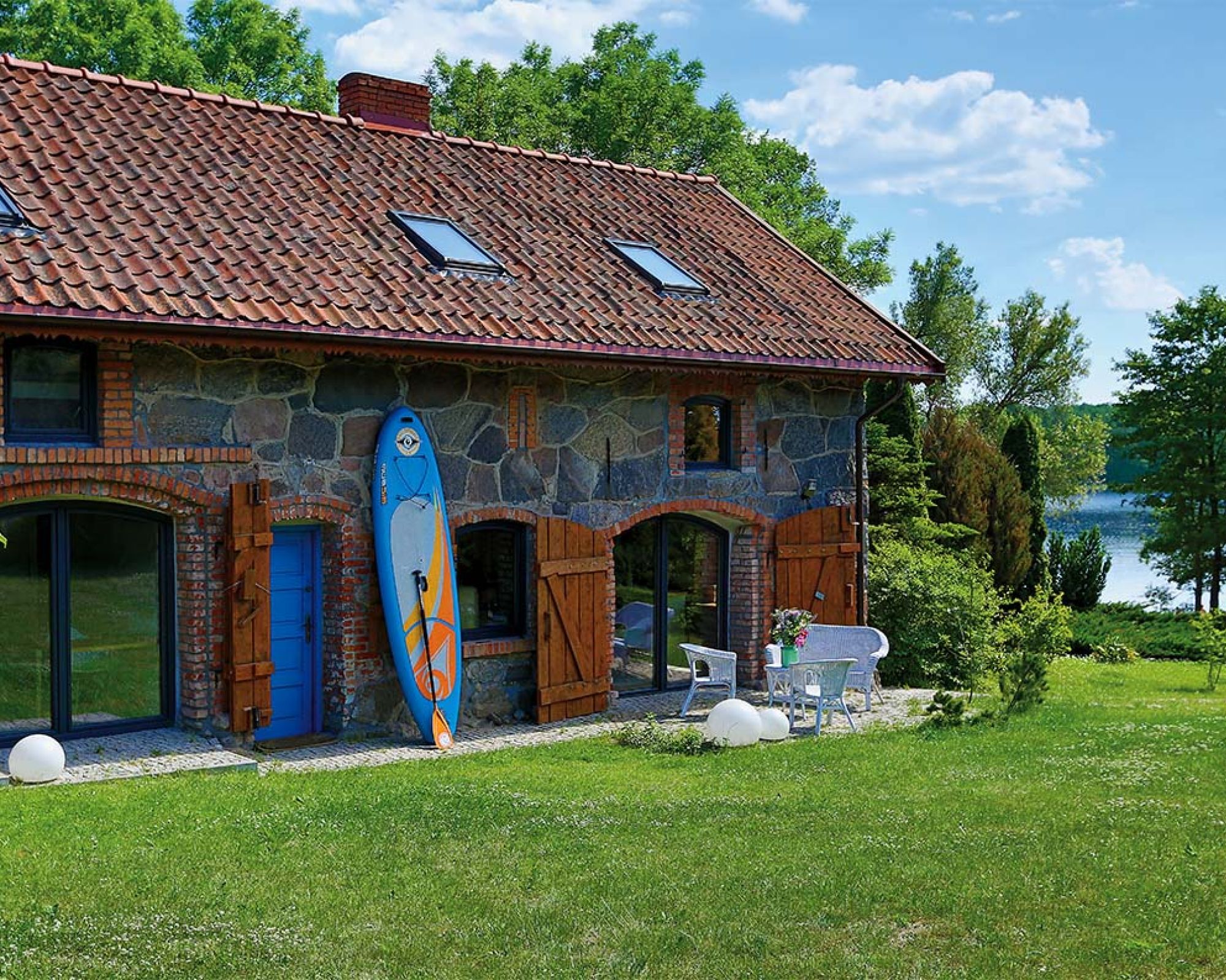 Wymarzone siedlisko Oli i Marcina w domu z polnych kamieni