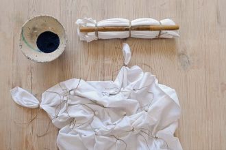 Shibori: tutorial dekoracyjnego farbowania