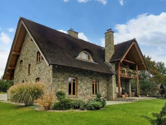 kamienne elewacje hematyt