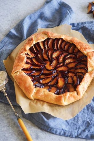 Wiejska tarta ze śliwkami