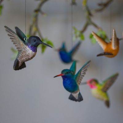 Drewniane kolibry do powieszenia