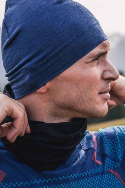 Polska firma Brubeck robi sportowe czapki i kominy z wełny merino