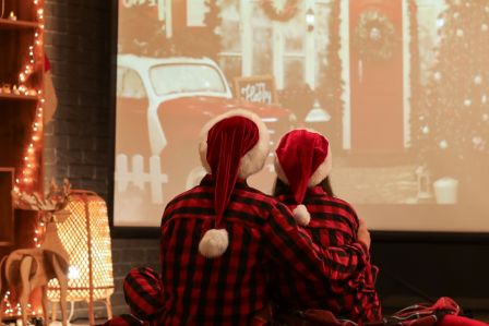 11 filmów i seriali świątecznych - polecamy klasyki i nowości, które wprawią was w dobry nastrój