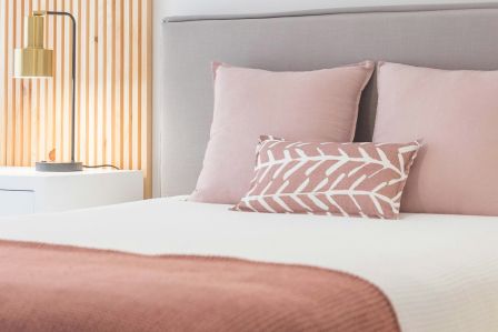 łóżko tapicerowane