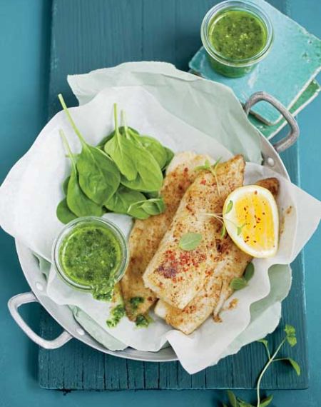 Dorsz ze szpinakowym pesto