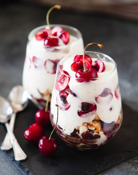 wiśniowe tiramisu