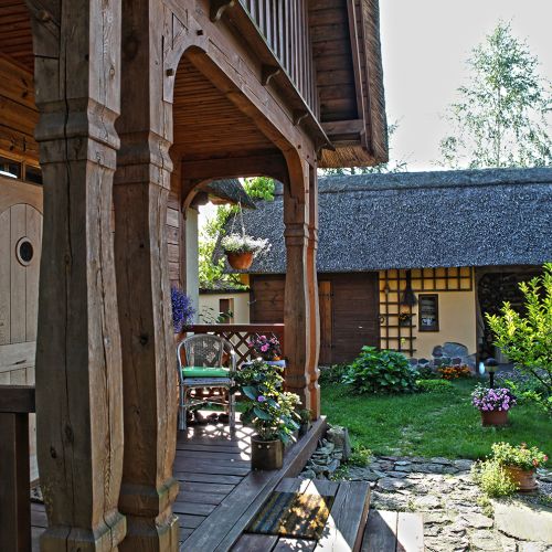 projekt drewnianego domu archideo