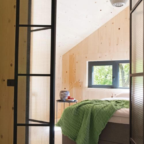 Dom Wleń drzwi sypialnia