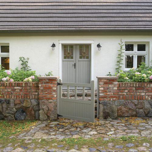 dom w stylu hamptons frontowe wejście