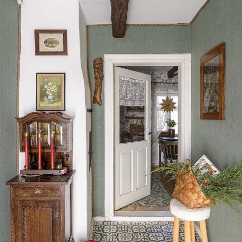 stary dom w bieszczadach