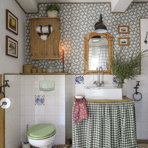 stary dom w bieszczadach