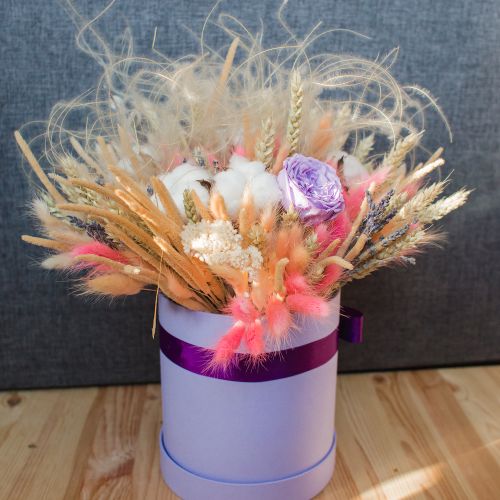 jak zrobić flower box ze sztucznych kwiatów