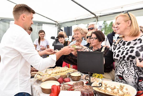 VIII Europejskie Targi Produktów Regionalnych 11-15 sierpnia 2017 VIII Europejskie Targi Produktów Regionalnych 11-15 sierpnia 2017
