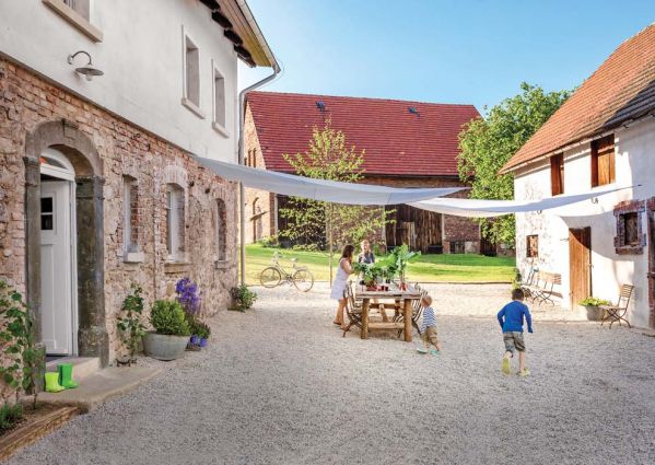 Niezwykły Dom numer 10 Niezwykły Dom numer 10