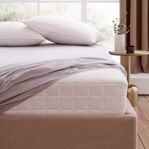 czy materac może wspierać walkę z bólami migrenowymi lub napięciowymi