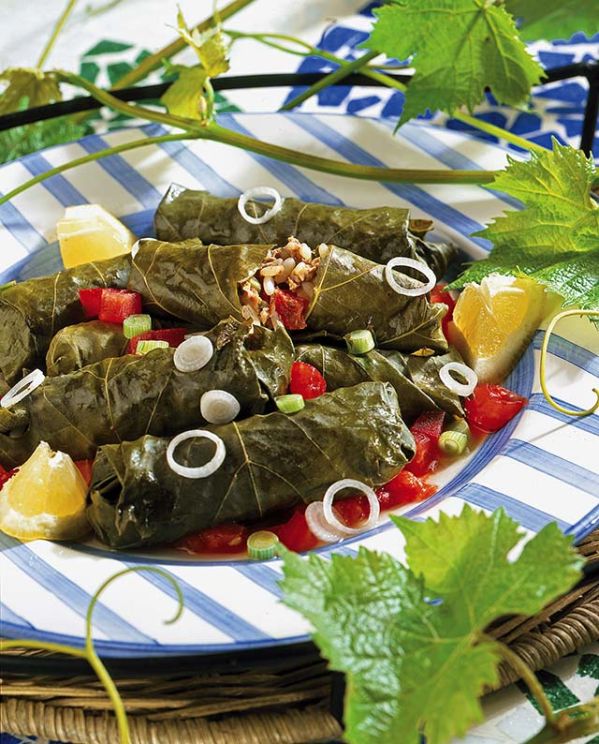 Tołma: gołąbki w liściach winogron