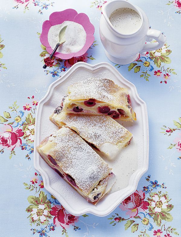 Strudel z owocami do wyboru