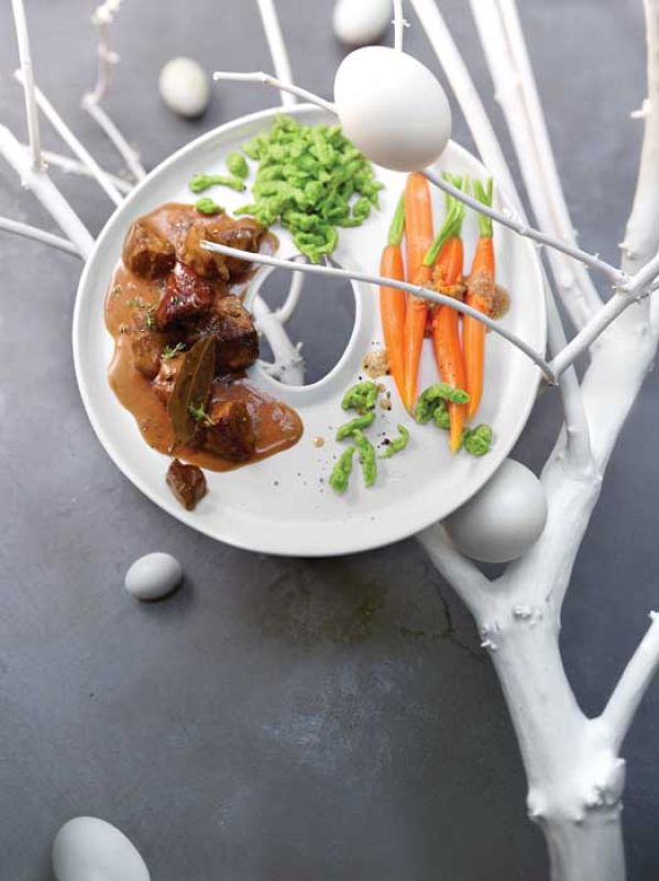 Gulasz cielęcy z zielonymi kluseczkami