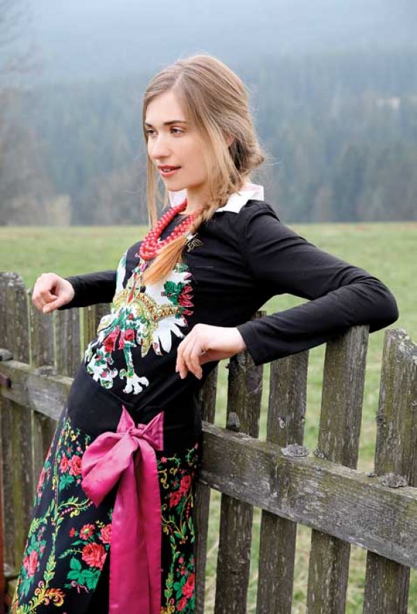Moda z górami w tle Moda z górami w tle