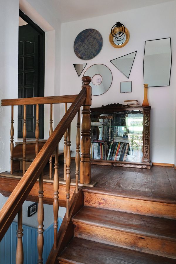 Młoda sztuka i design w starej szkole pod kasztanami szkoła pod kasztanami