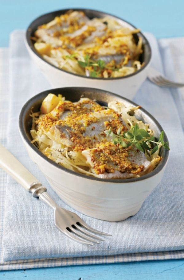 Korzenna sałatka ze śledziem