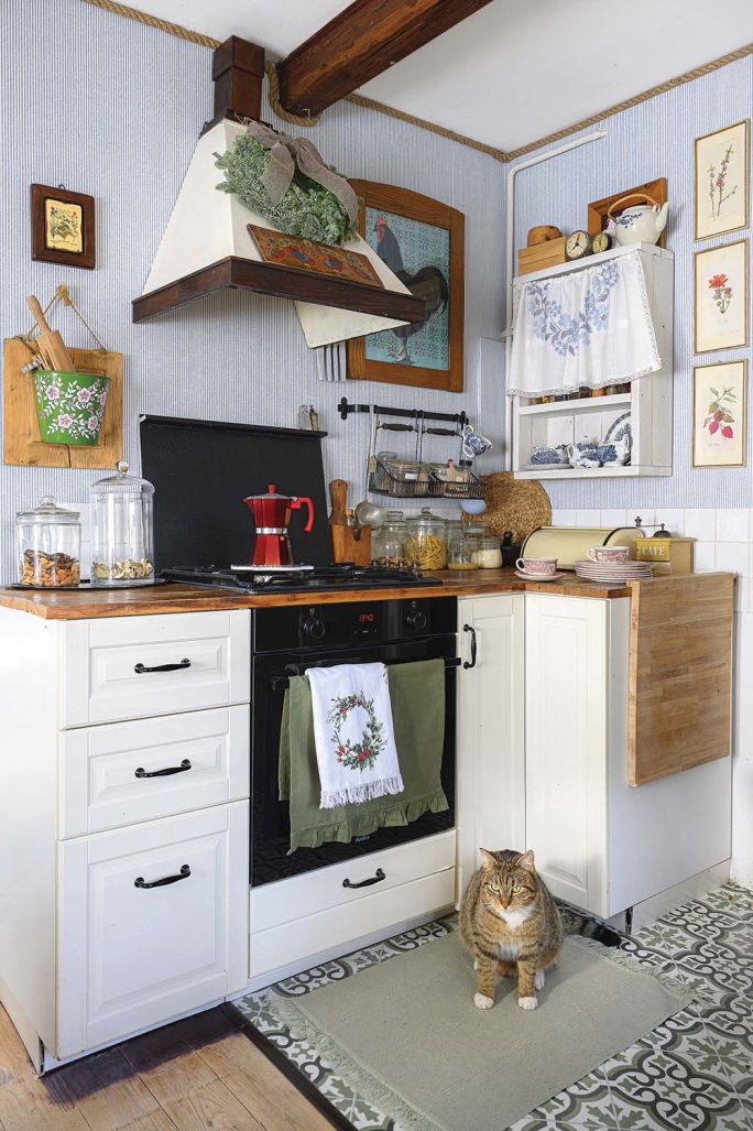 stary dom w bieszczadach