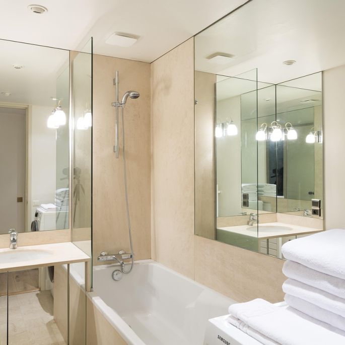 jakie okrągłe lustro do łazienki wybrać