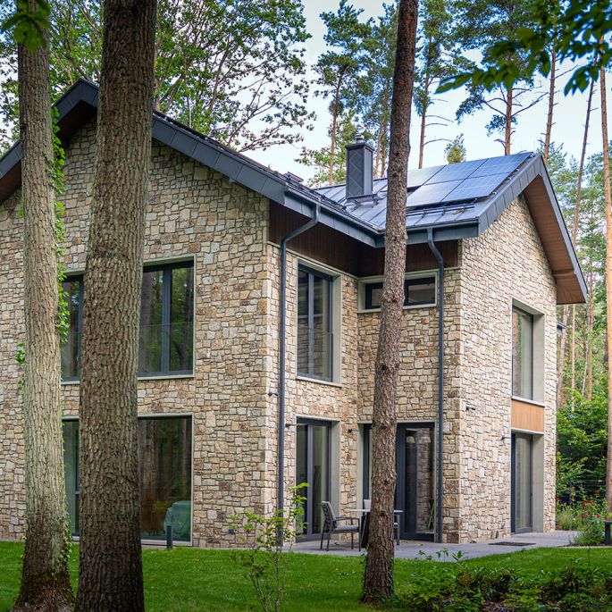 kamienne elewacje hematyt