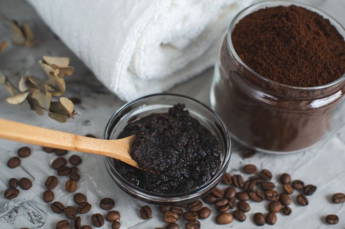 Peeling kawowy diy, peeling z płatków owsianych i przepisy na domowe maseczki peeling z kawy