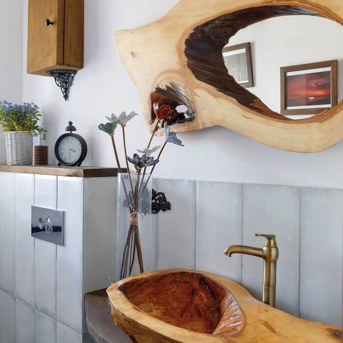 stolik plaster drewna