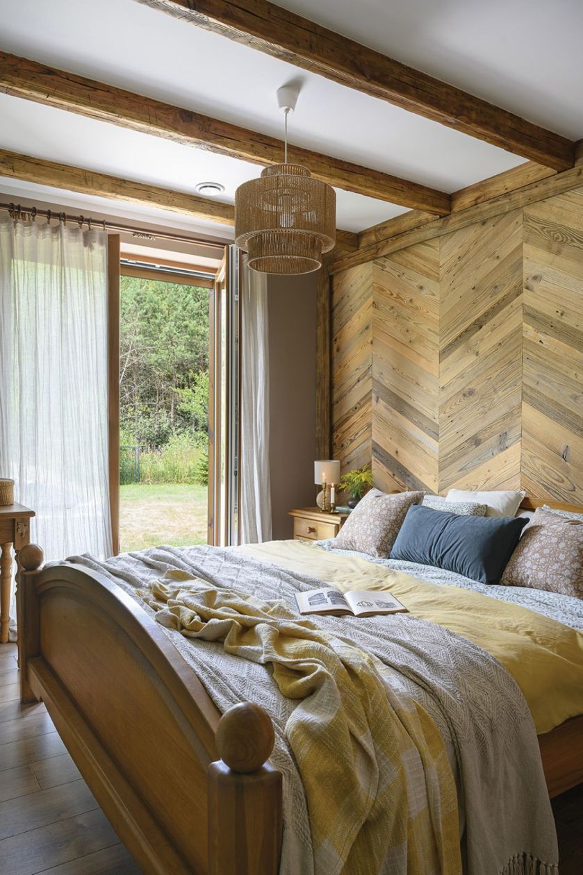 sypialnia w stylu cottagecore