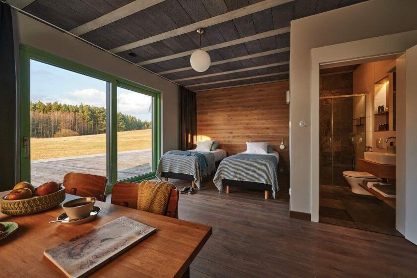 sypialnia w stodole domu