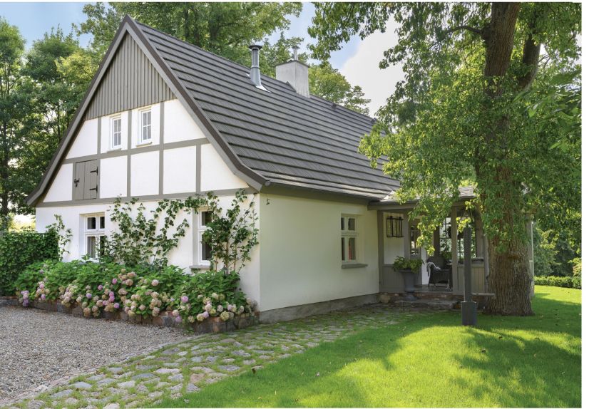 dom w stylu hamptons z zewnątrz